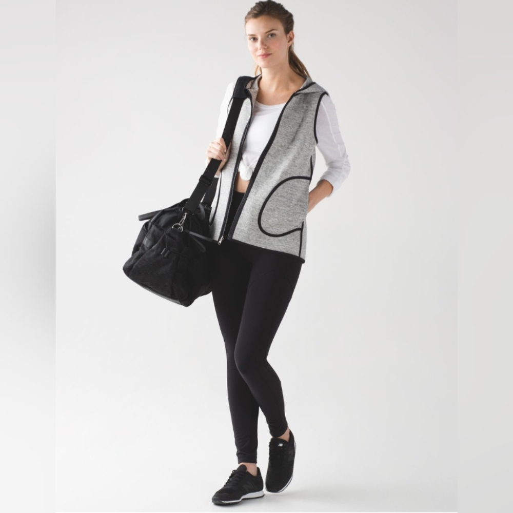 Lululemon Insculpt Vest - Picture 3 of 10